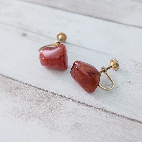 Vintage Screw Back Earrings Dark Orange Unusual 0.75" - Picture 2 of 8